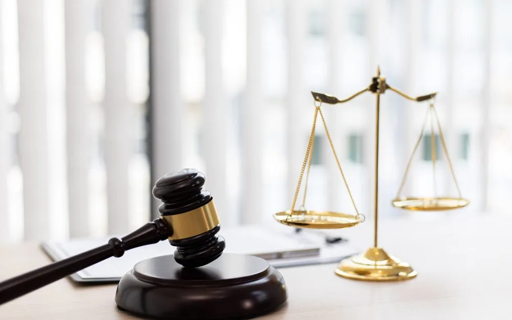 4トン車の積載量に関する法律と罰則