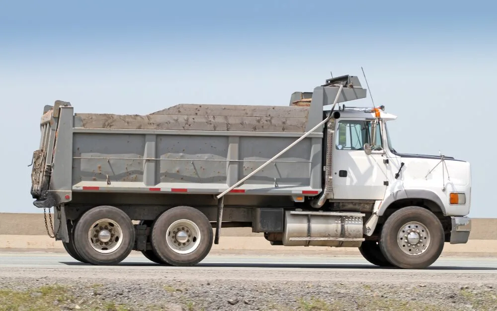 軽トラと似ている軽ダンプの免許事情