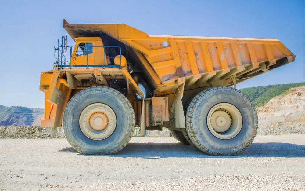 まとめ：正しい知識を取り入れて大型特殊免許の取得に臨もう